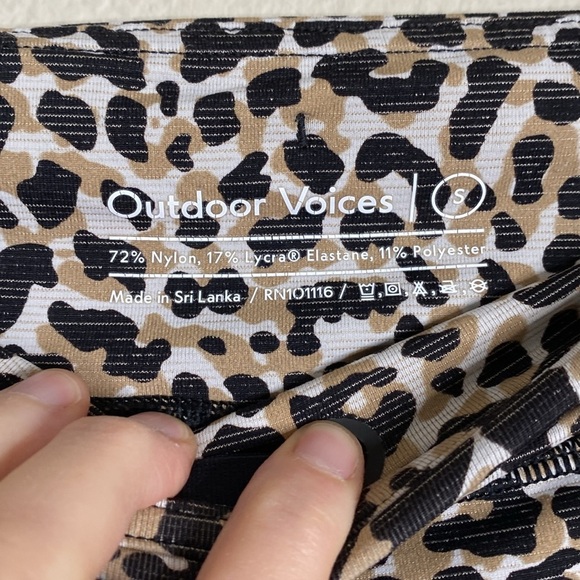 Outdoor Voices tech sweat shorts Sz small leopard EUC - Picture 2 of 4